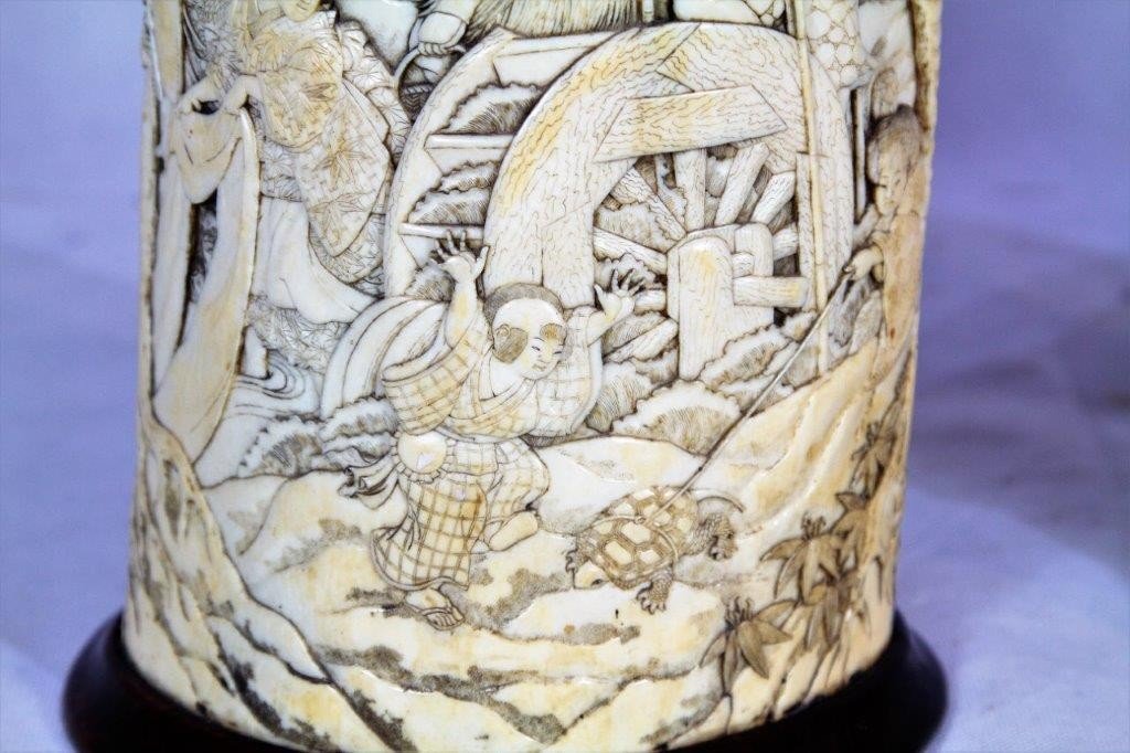 Important Pair Of Carved Ivory Brush Pots, Japan Meiji Period, Nineteenth-photo-3