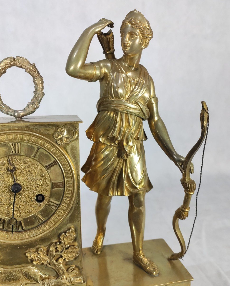 Pendule bronze doré " Diane chasseresse ", époque empire , XIXe-photo-3