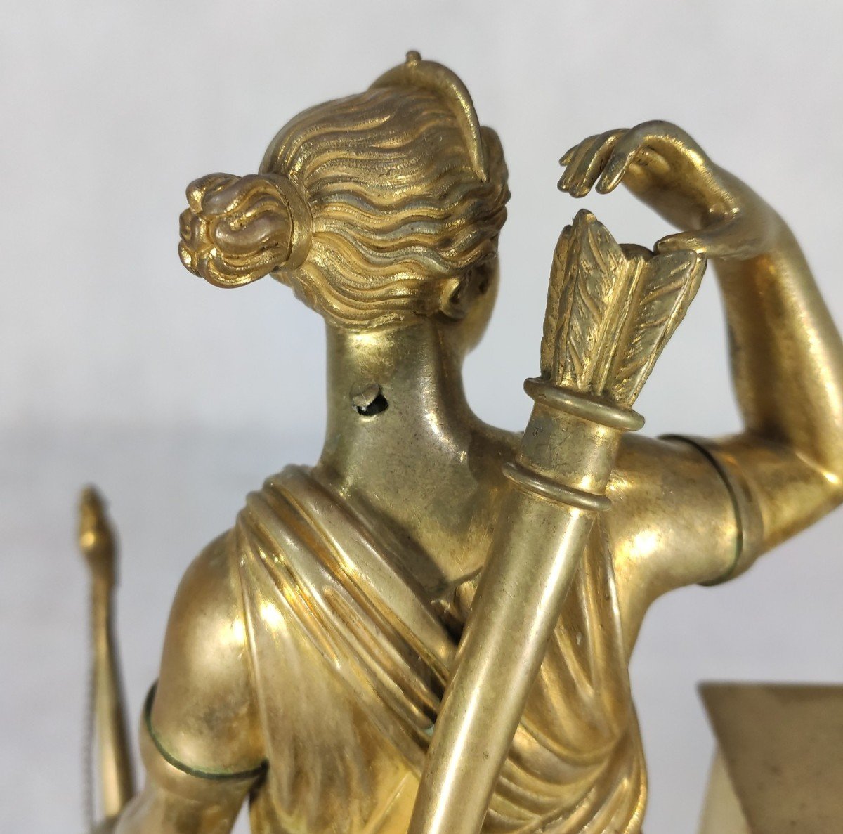 Pendule bronze doré " Diane chasseresse ", époque empire , XIXe-photo-5