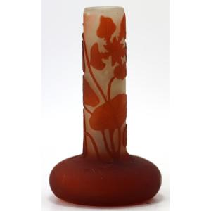 Emile Gallé Nancy (1846-1904), Small Art Nouveau Vase "water Lily", Circa 1904