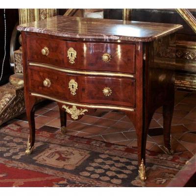 Jean-baptiste Hedouin (reçu Maître En 1738), Commode Sauteuse d'époque Régence, XVIIIe