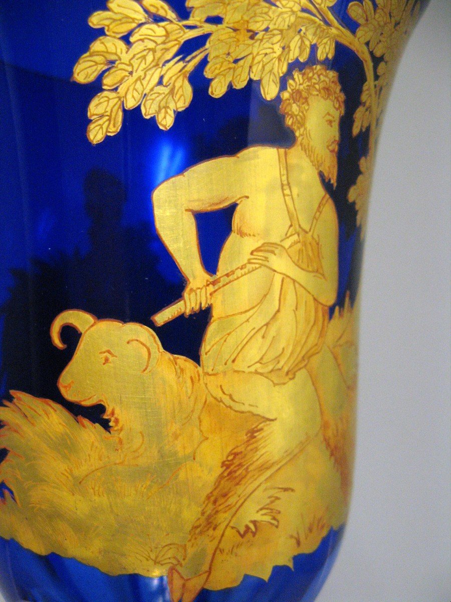 Vase en Cristal  et Or.  Scène Mythologique Grecque Antique.-photo-2