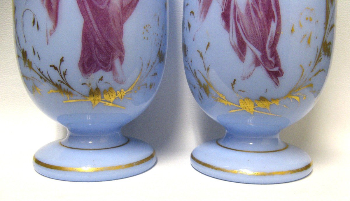 Paire De Vases  En Opaline Décorée De Femme à l'Antique Du XIXe.  Napoléon III. -photo-4