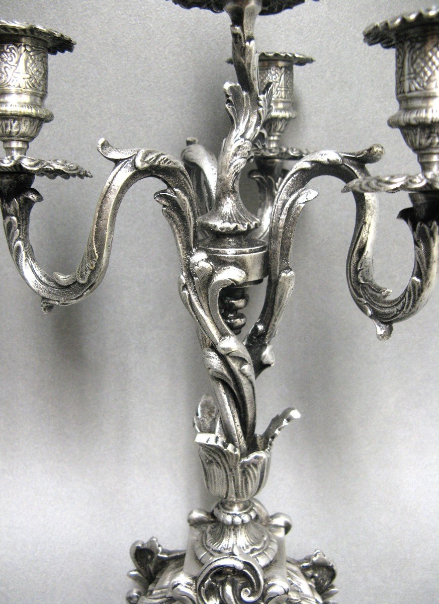 Paire De Candélabres Bronze Argenté Rocaille. Style Louis XV.-photo-1