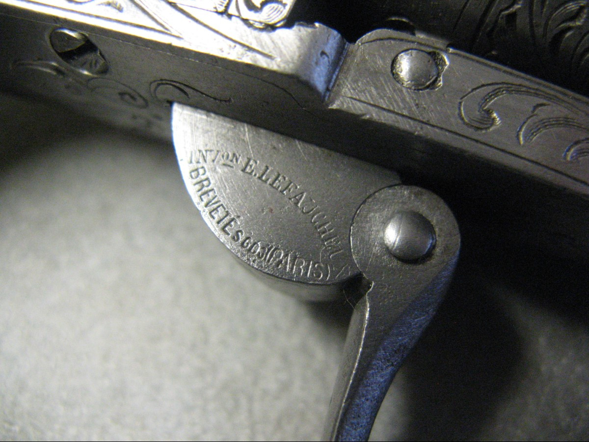 Engraved Lefaucheux Pinfire Revolver Caliber 7 Mm.-photo-4