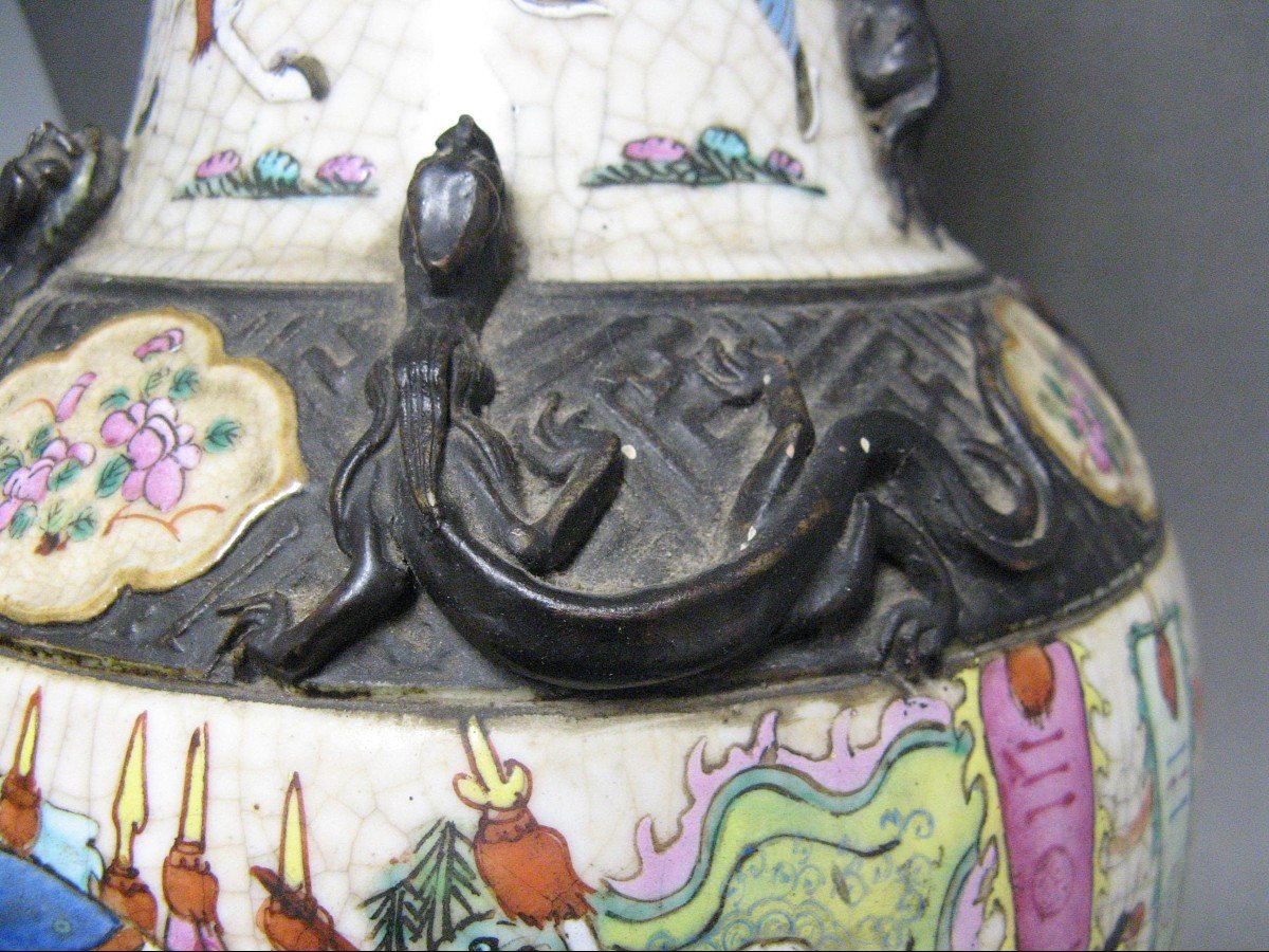 Large Chinese Vase In Cracked Ceramic From Nanking 19th Century. Rose Family.-photo-2