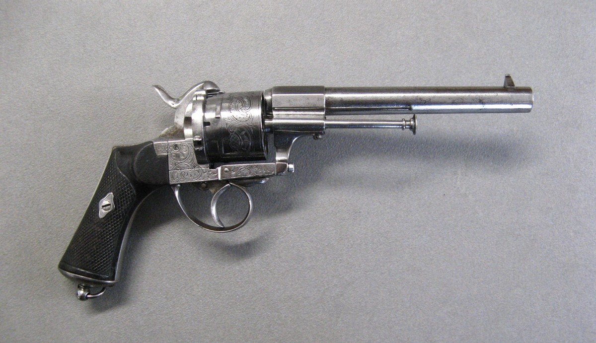 Revolver Devisme A Paris Calibre 12 Mm à Broche Par Lefaucheux A Liege.