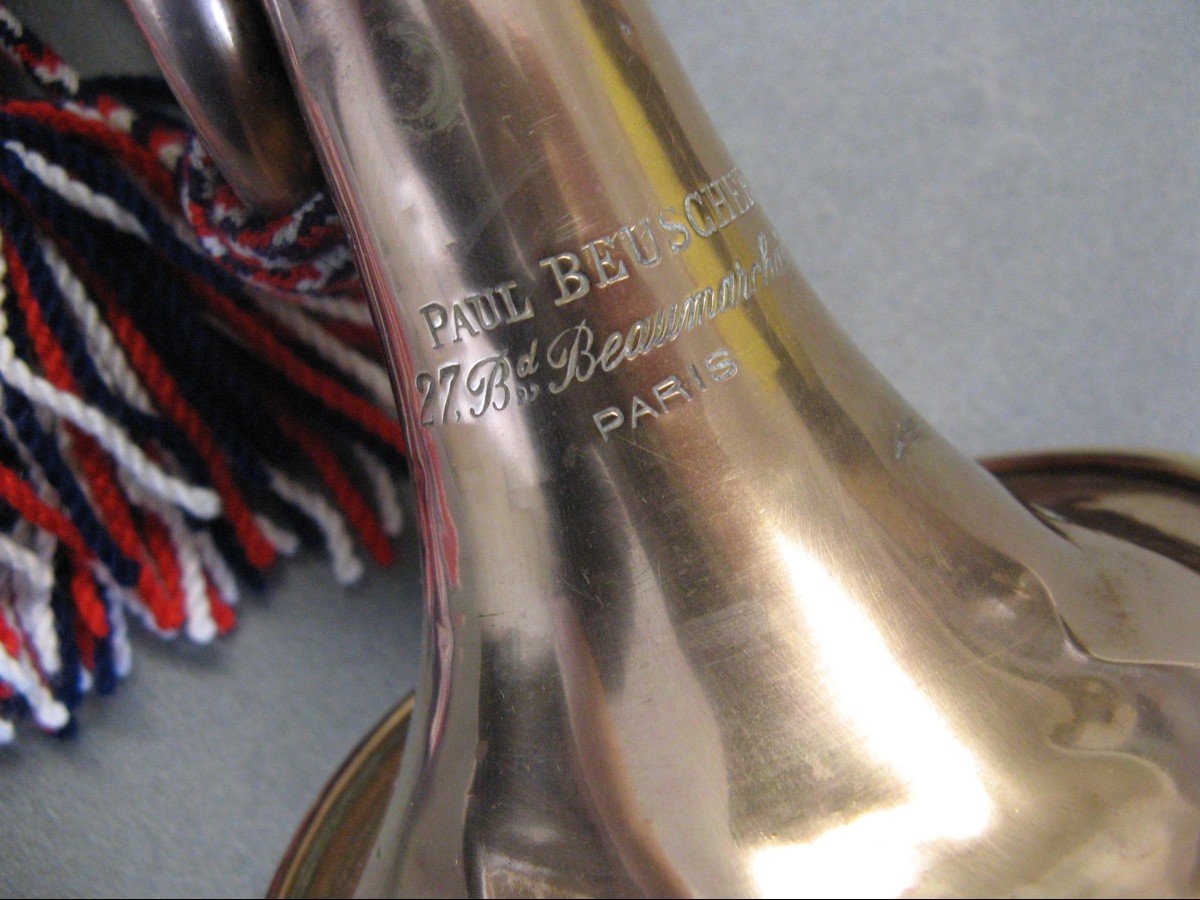 Trumpet With Flame Of The 12th Hunter Regiment.-photo-1