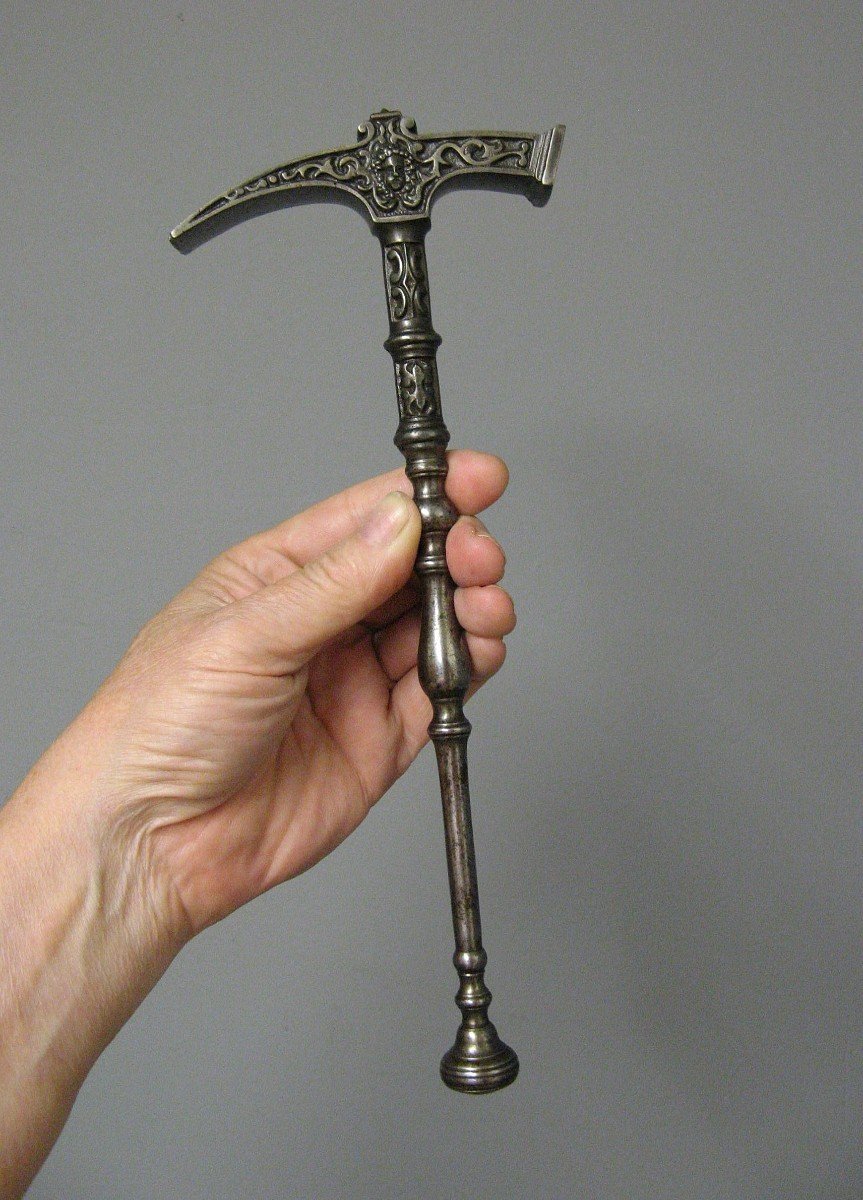 19th Century Sugar Hammer.-photo-2