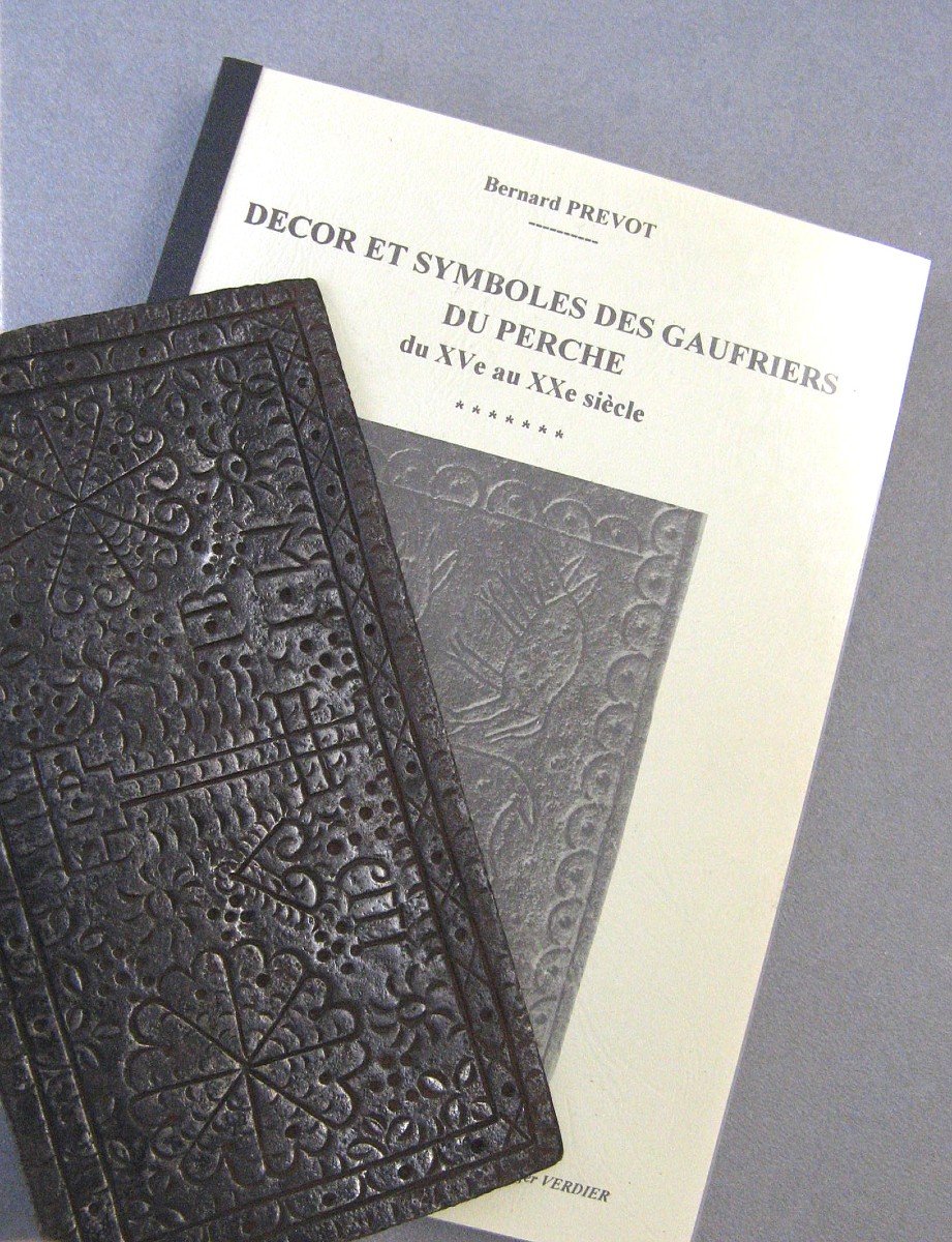 Gaufrier De Mariage XVIIIe. Moule à Oublies Du Perche.-photo-1