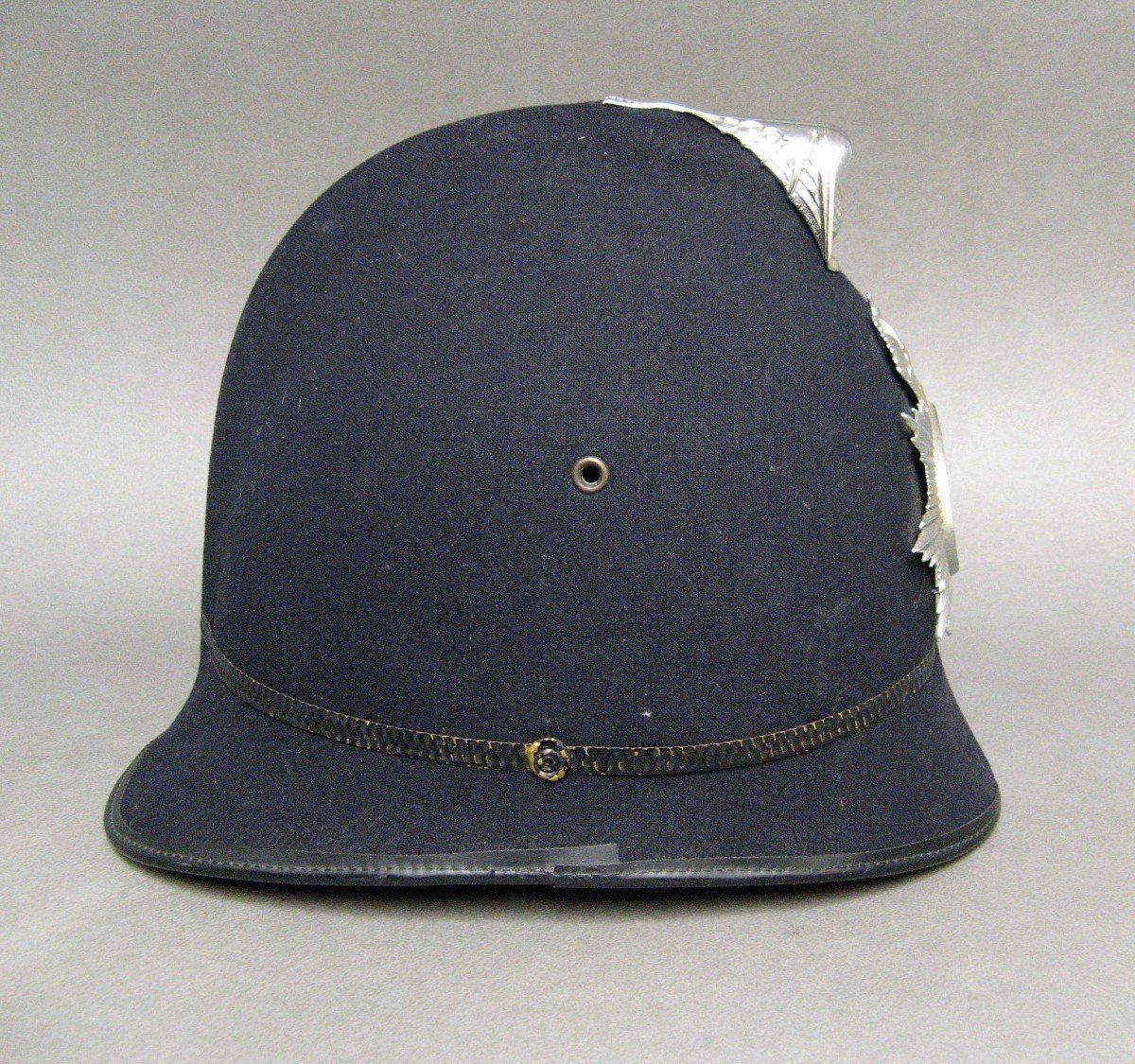 British Police Essex And Southend-on-sea Bobby Helmet.-photo-1