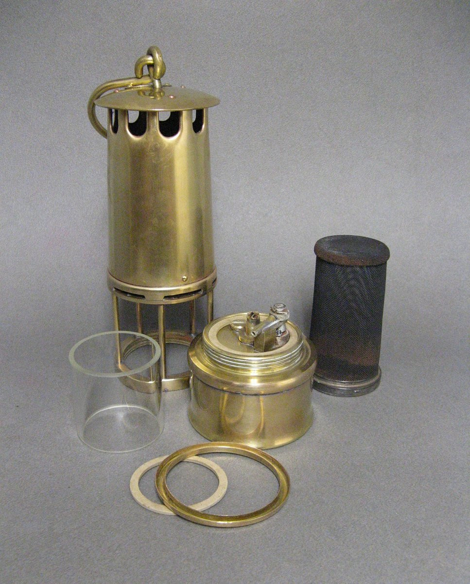 Lampe De Sûreté De Mineur Géomètre.-photo-2