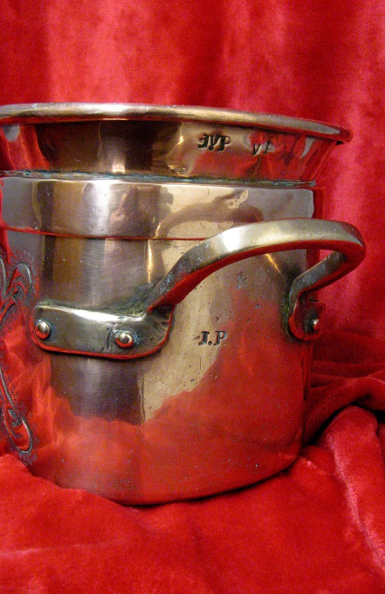 18th Century Copper Braising Pan. Coat Of Arms. Fleur-de-lys. Crown.-photo-1