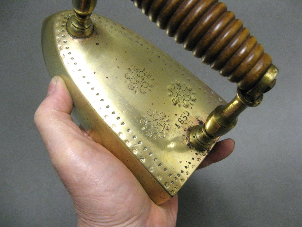 Fer A Repasser A Lingot XIXe Daté 1839. Epoque Louis Philippe.-photo-2