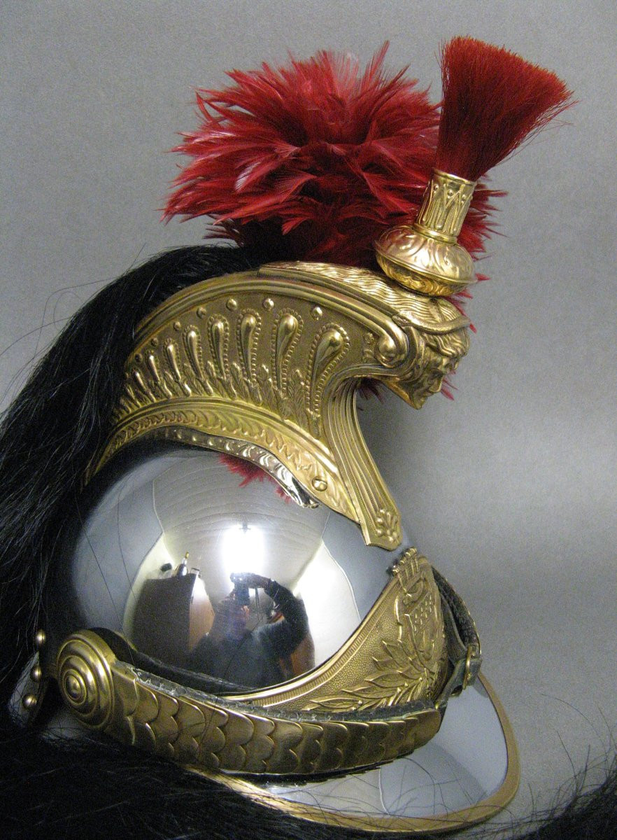 Helmet Of The Republican Guard.-photo-2