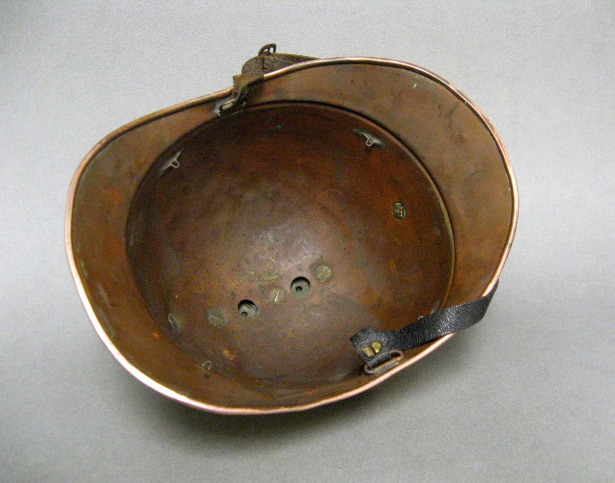 Paris City Firefighter Helmet, Model 1895.-photo-3