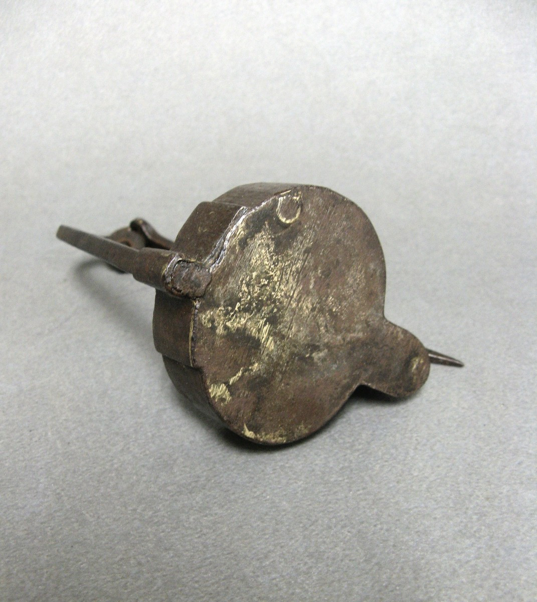 18th Century Wrought Iron Miner's Oil Lamp.-photo-3
