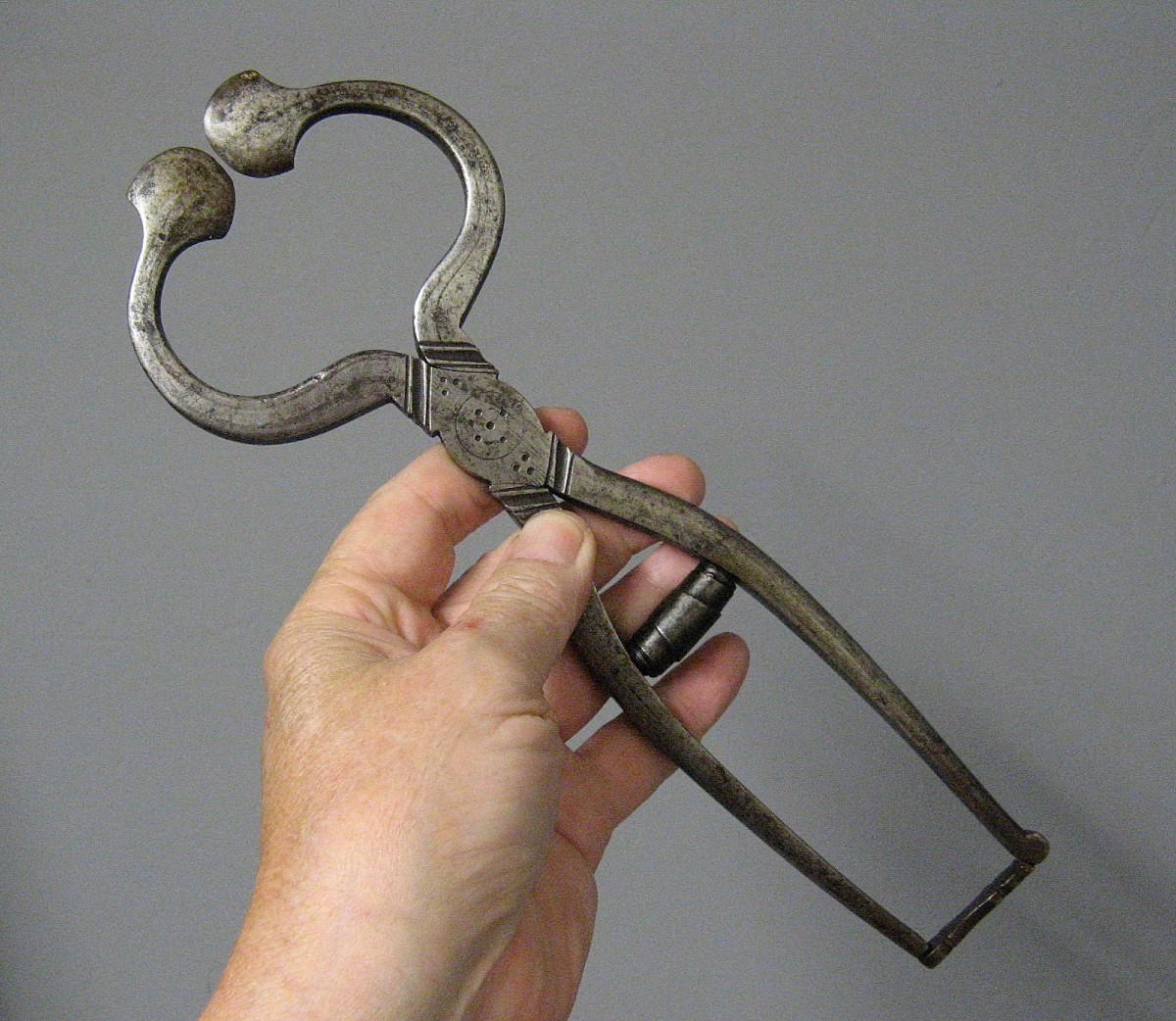 Sugar Cracker Tongs - France - 19th Century.-photo-2