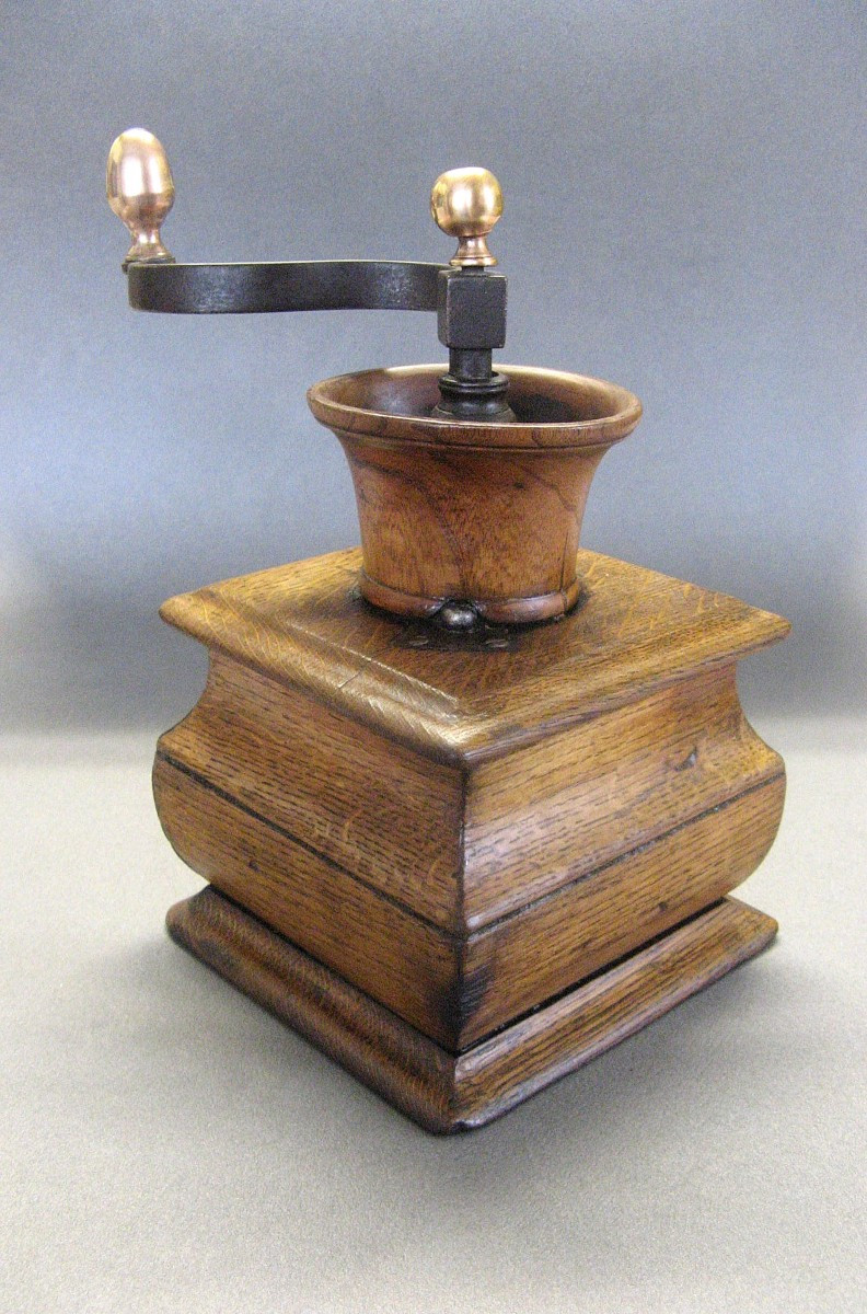 Large Coffee Grinder, Early 19th Century.-photo-4