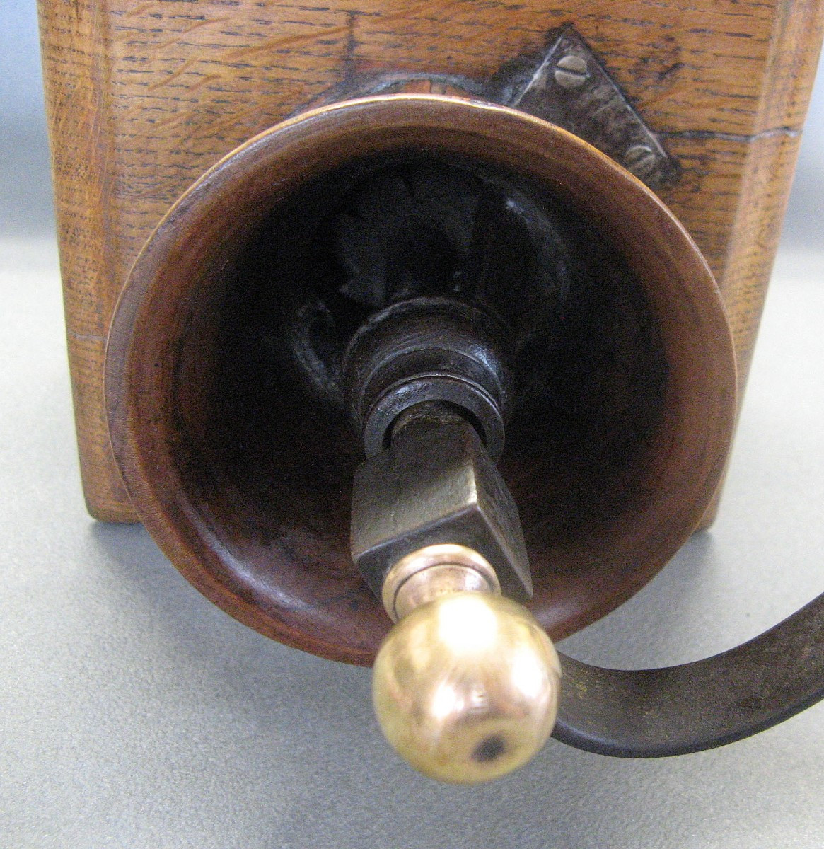 Large Coffee Grinder, Early 19th Century.-photo-2