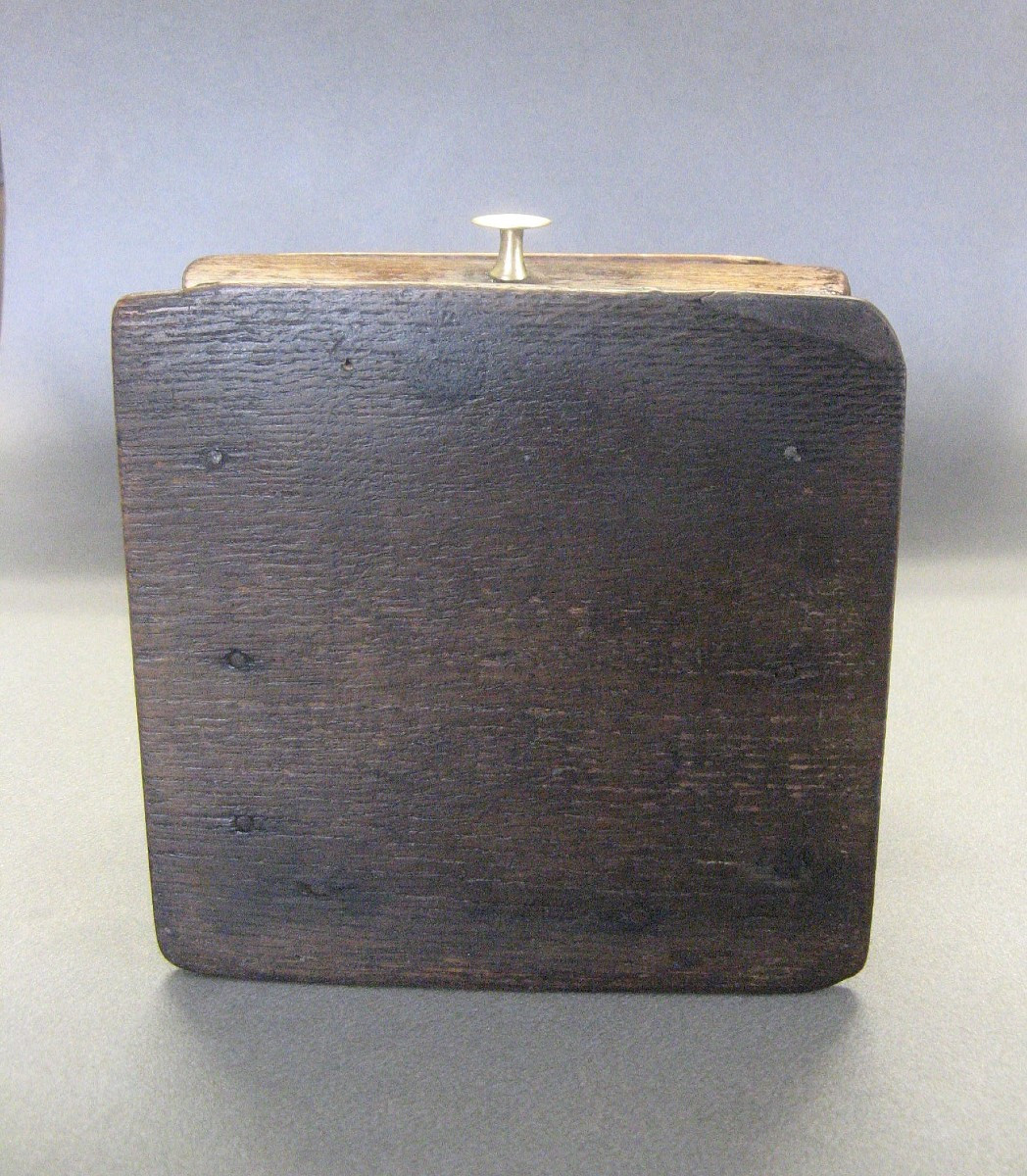 Large Coffee Grinder, Early 19th Century.-photo-3