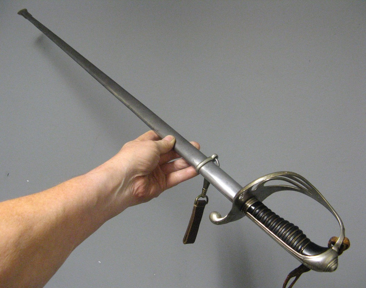 Sabre D'Officier D'Infanterie  Mle 1882 Fabriqué En Juin 1915.-photo-1