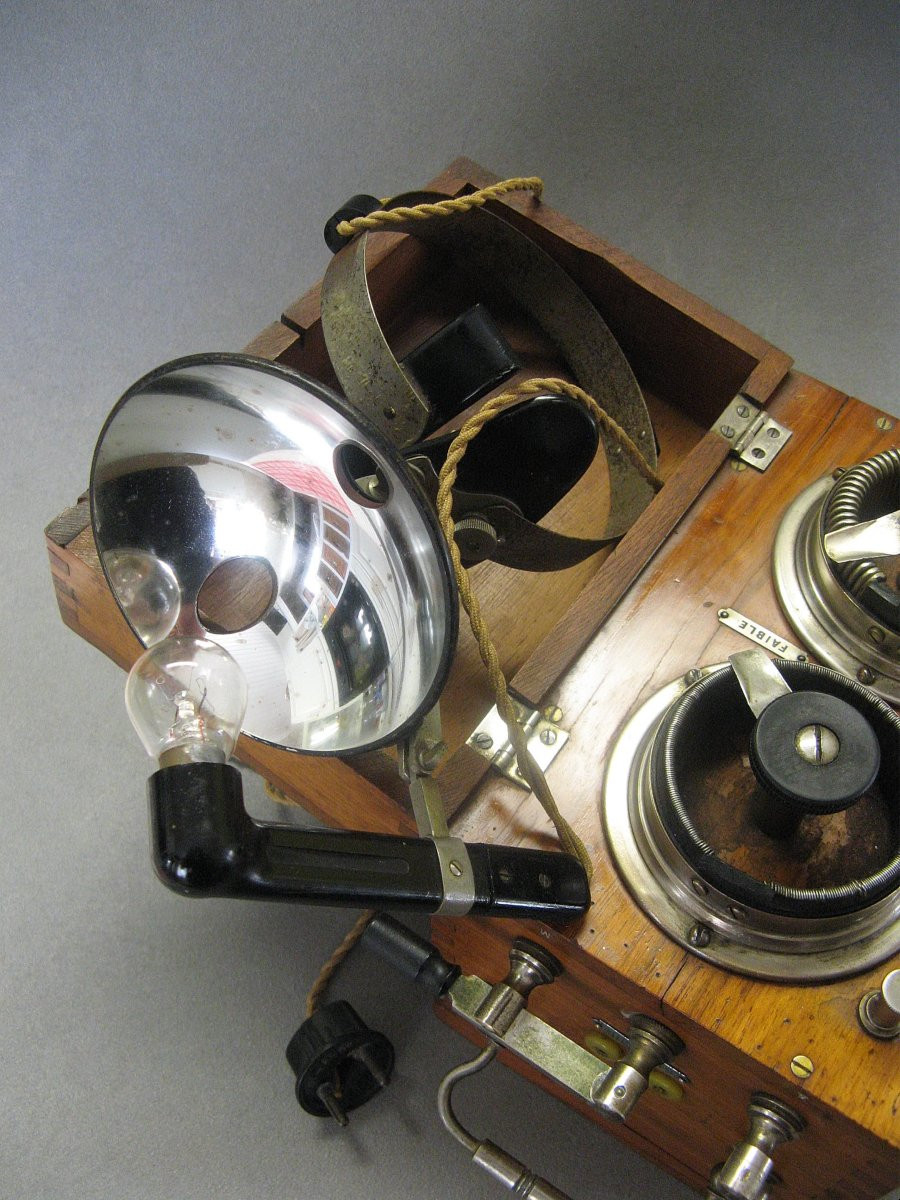 Surgical Equipment From The Early 20th Century. A Curiosity.-photo-3
