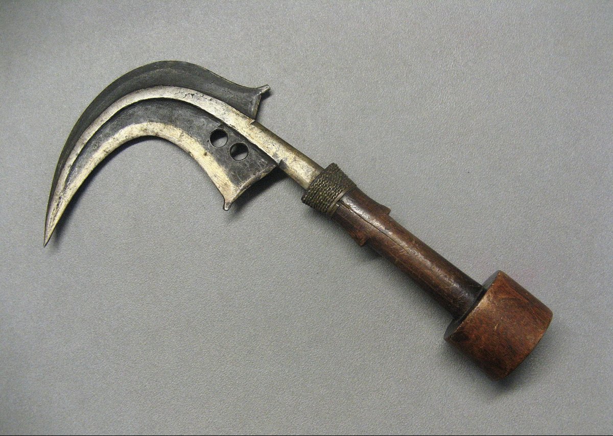 Throwing Knife. Ethnic Group: Mangbetu. Origin: Democratic Republic Of Congo.-photo-3