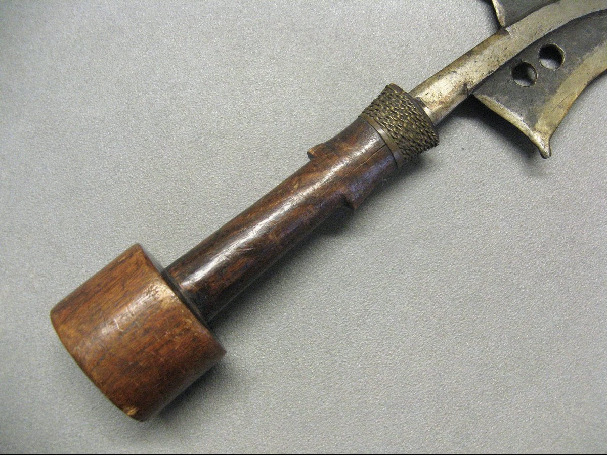 Throwing Knife. Ethnic Group: Mangbetu. Origin: Democratic Republic Of Congo.-photo-4