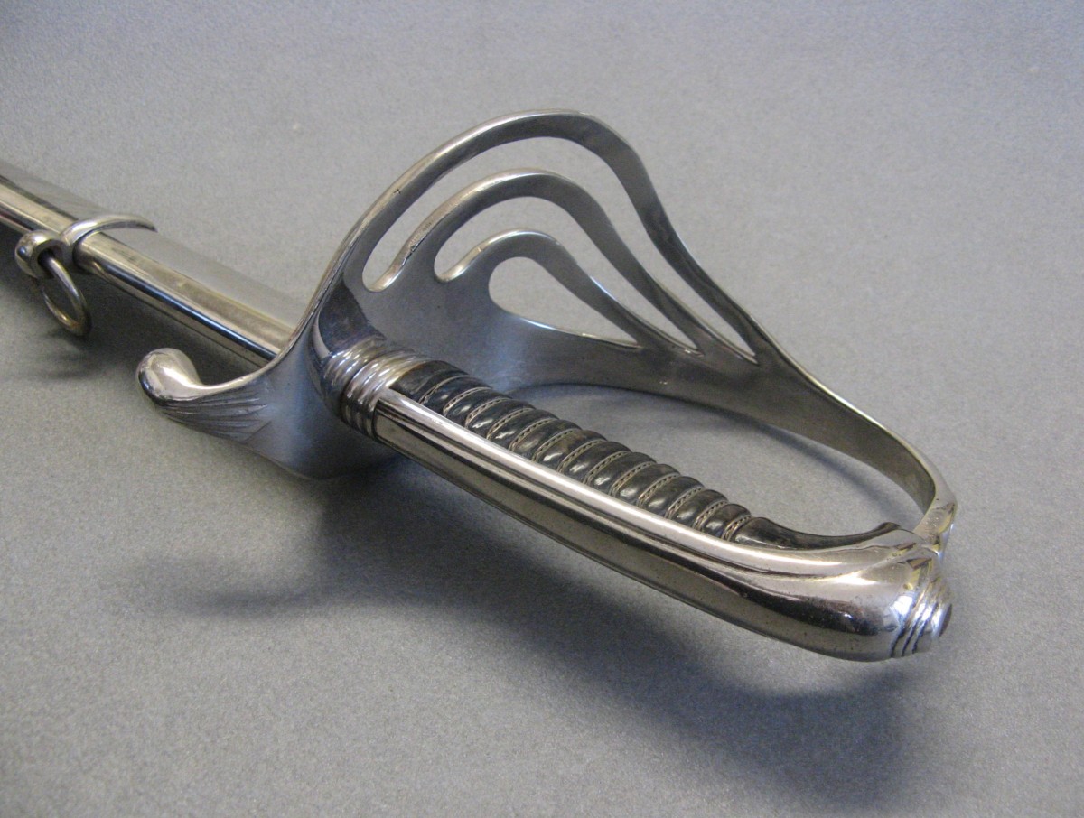 Sabre d'Officier d'Infanterie Mle 1882 Daté 1913.-photo-3