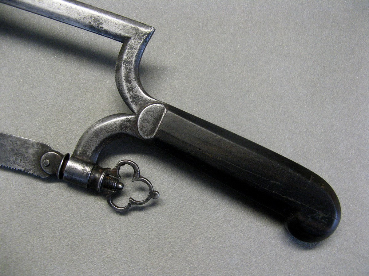 Scie d'Amputation du XVIIIe.-photo-2