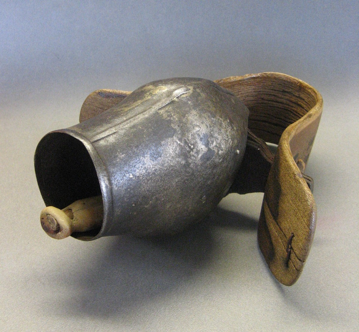 Art populaire Sonnaille cloche d'Alpage. -photo-2