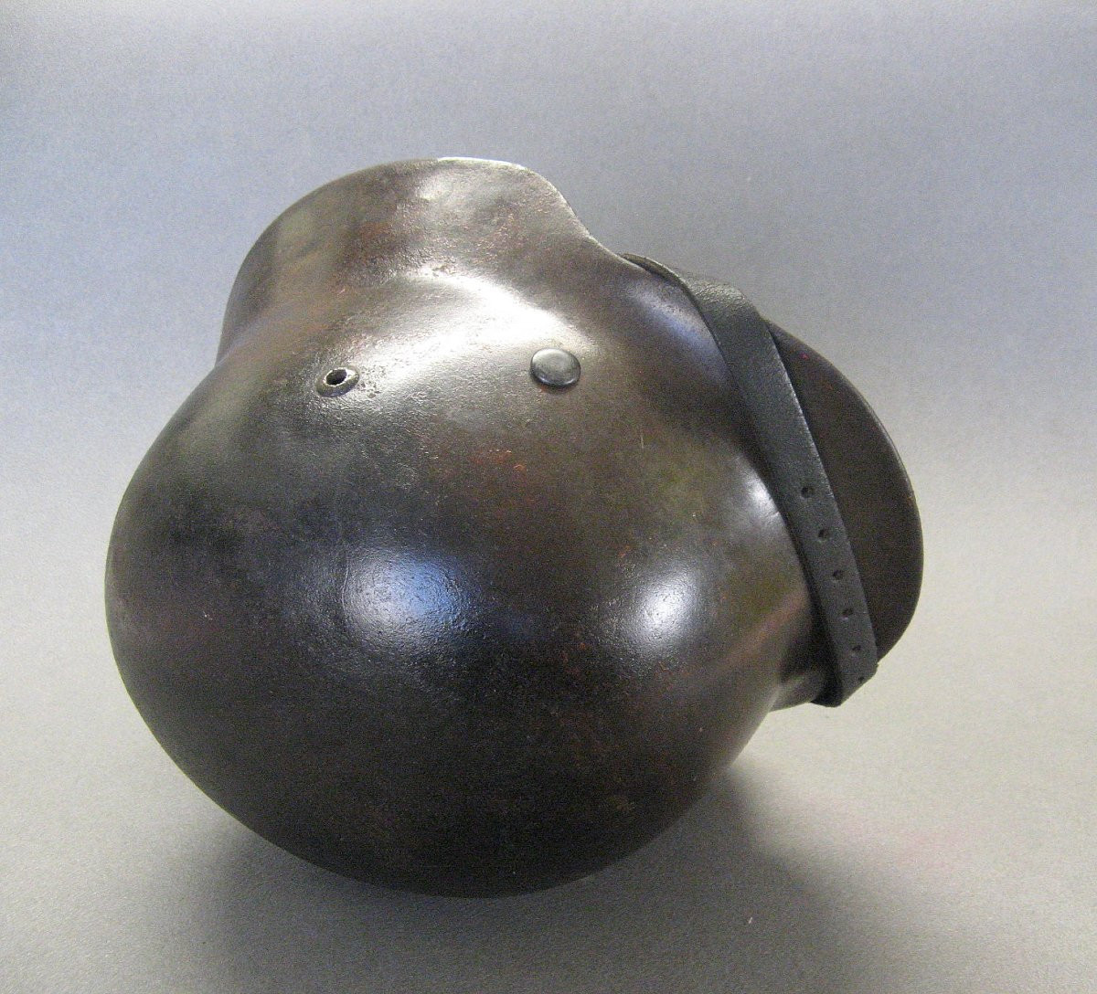 German Helmet Mle 1935 Wwii. Good General Condition. Interior And Chinstrap Restored.-photo-2