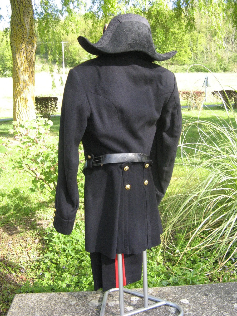 Polytechnique School Uniform.-photo-4