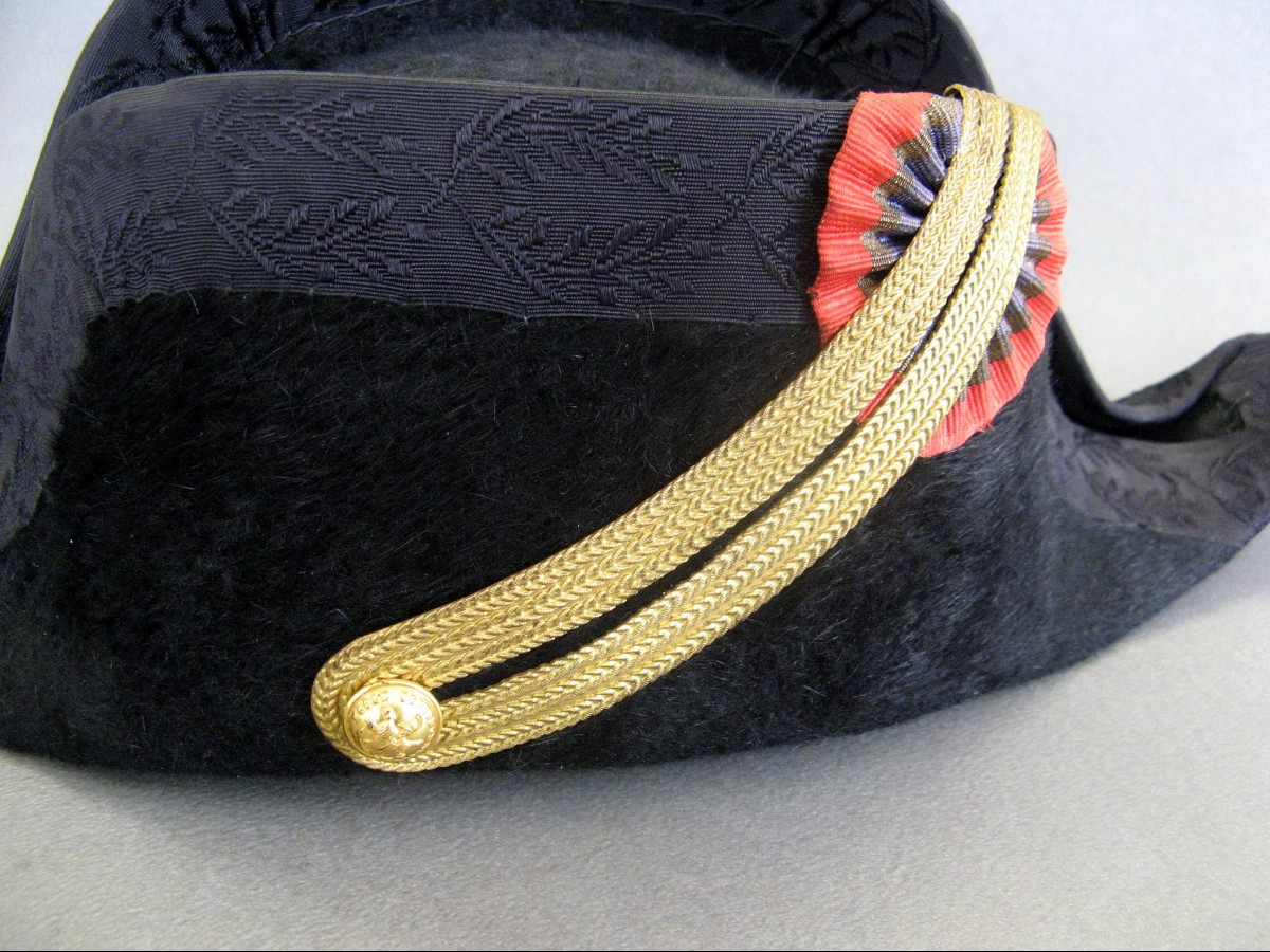 Polytechnique School Uniform.-photo-2