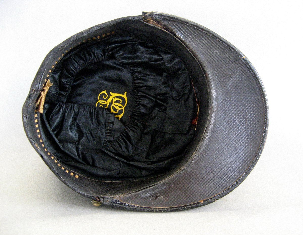 KÉPI 'FOULARD' D'UN CAPITAINE DU CORPS ADMINISTRATIF. 14/18.-photo-1