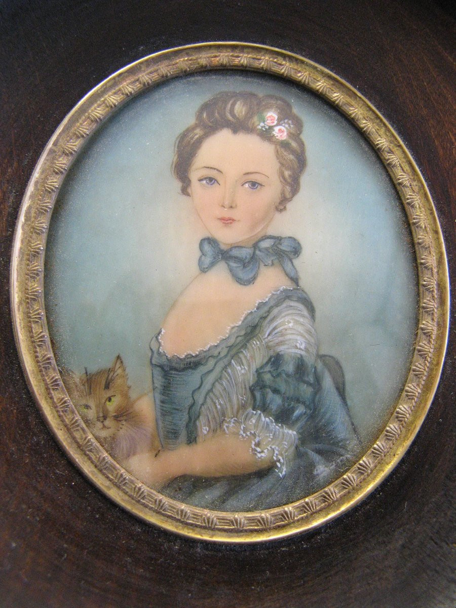 Miniatures - Portrait Of An Elegant Woman.-photo-3