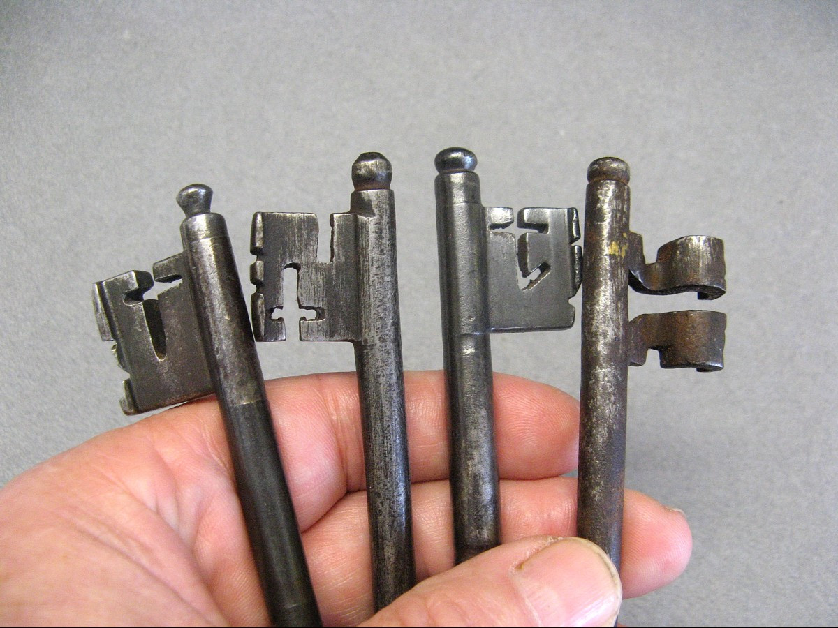 18th-century Keys.-photo-4