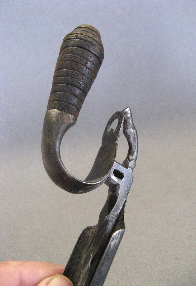 Boutoir De Maréchal Ferrant 19th Century.-photo-1
