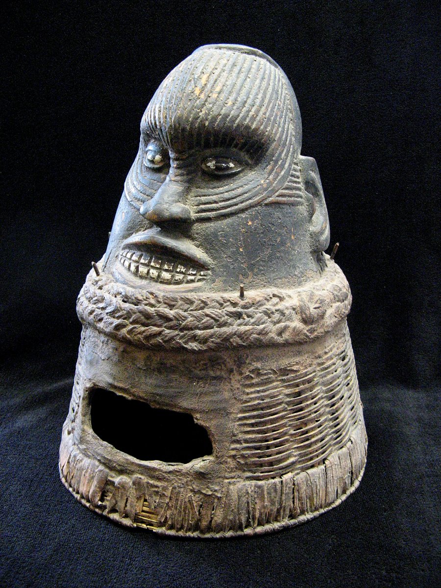 Kongo People Ritual Helmet Mask.-photo-2