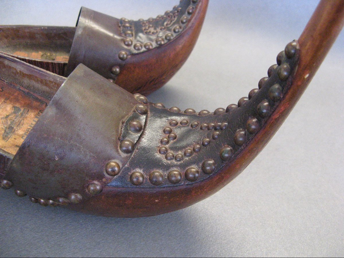 Pair Of Bethmale Clogs, 19th-century Pyrenean Folk Art.-photo-4