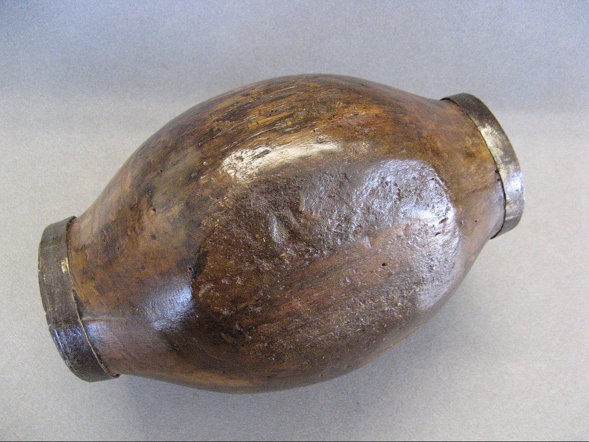 18th-century Cask With Fleur-de-lis Motifs.-photo-4