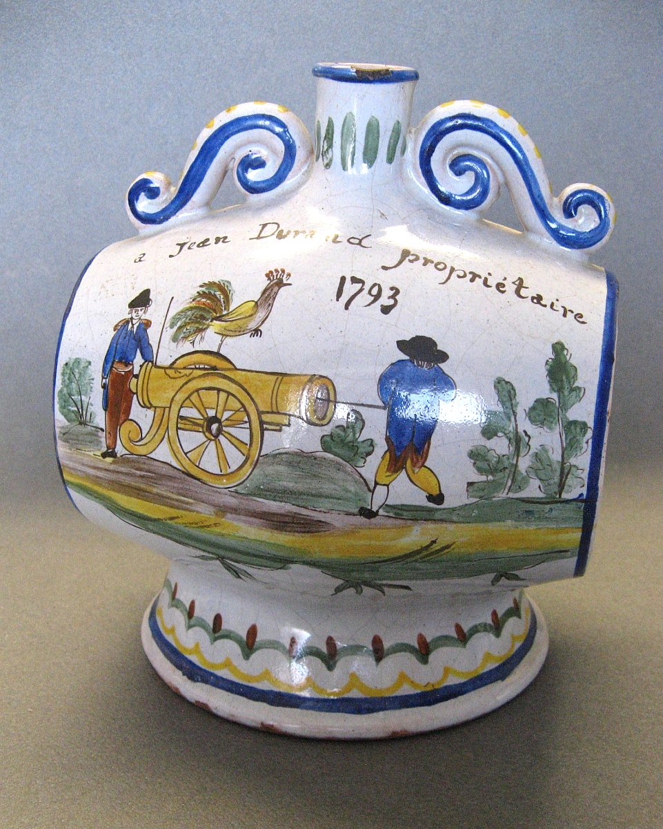 Gourde Patronymique En Faïence de Nevers Fin  XVIIIe siècle.