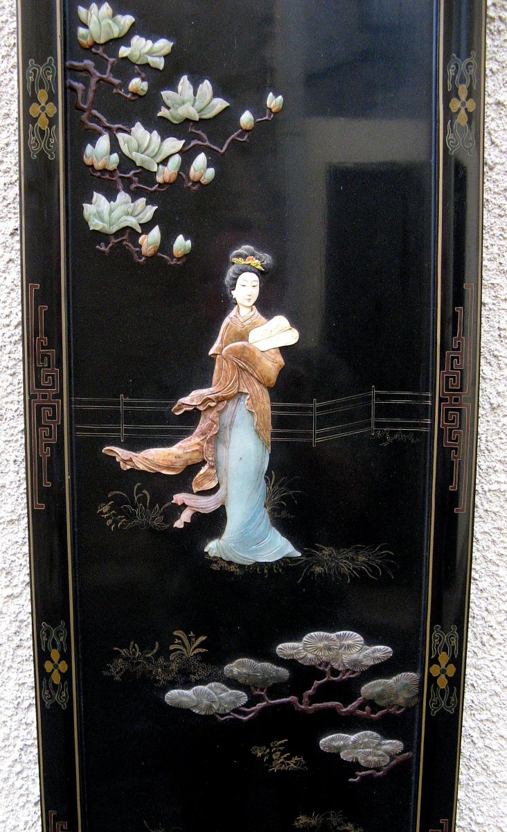 Panneau Mural Chinois En bois Laqué Et Pierres Dures.-photo-2