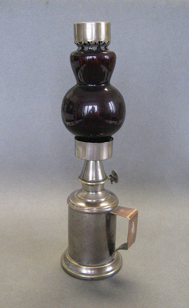 Light For A Photo Lab - Pigeon Lamp.