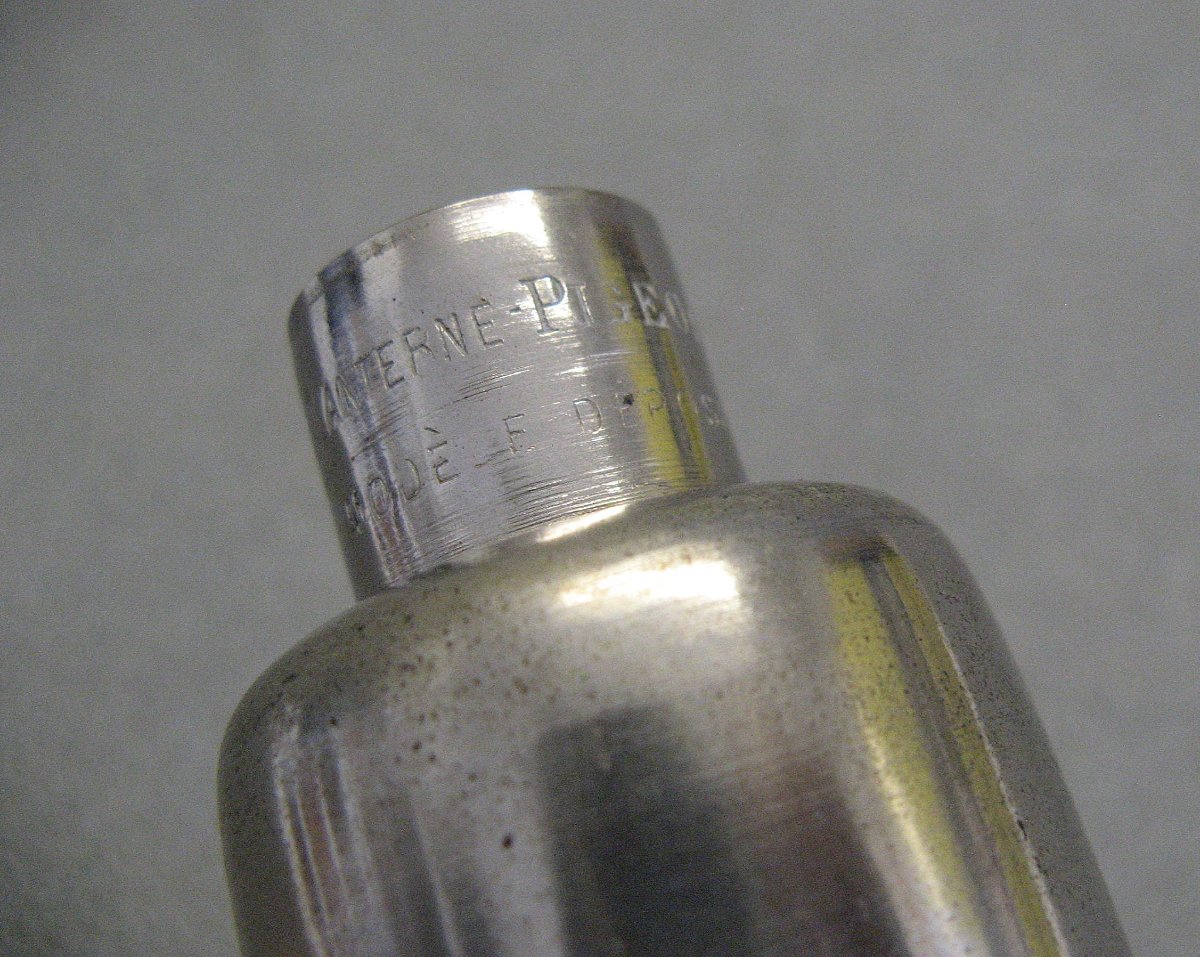 Light For A Photo Lab. Pigeon Light And Light-tight Lantern.-photo-3