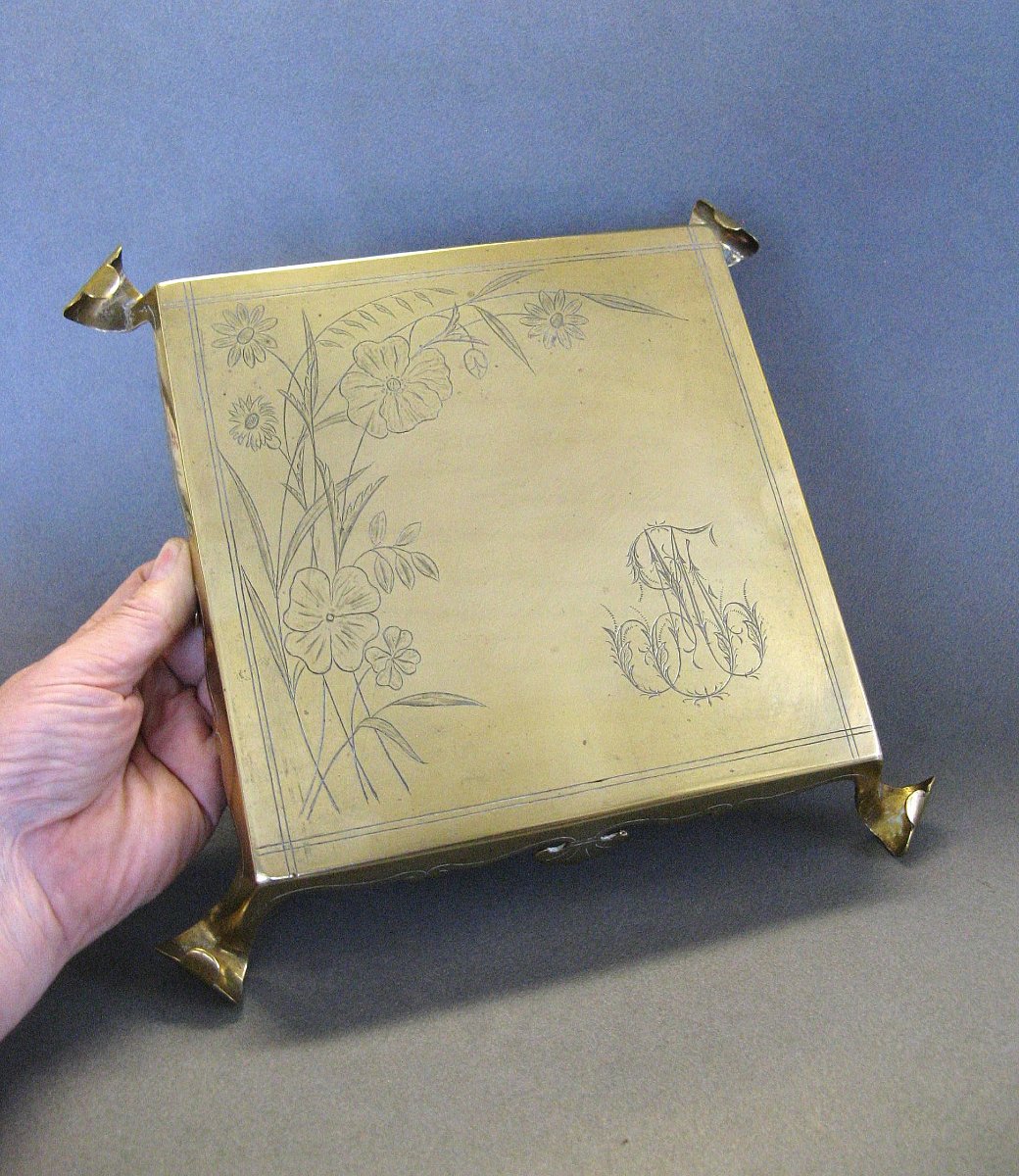 Handcrafted Brass Trivet.-photo-1