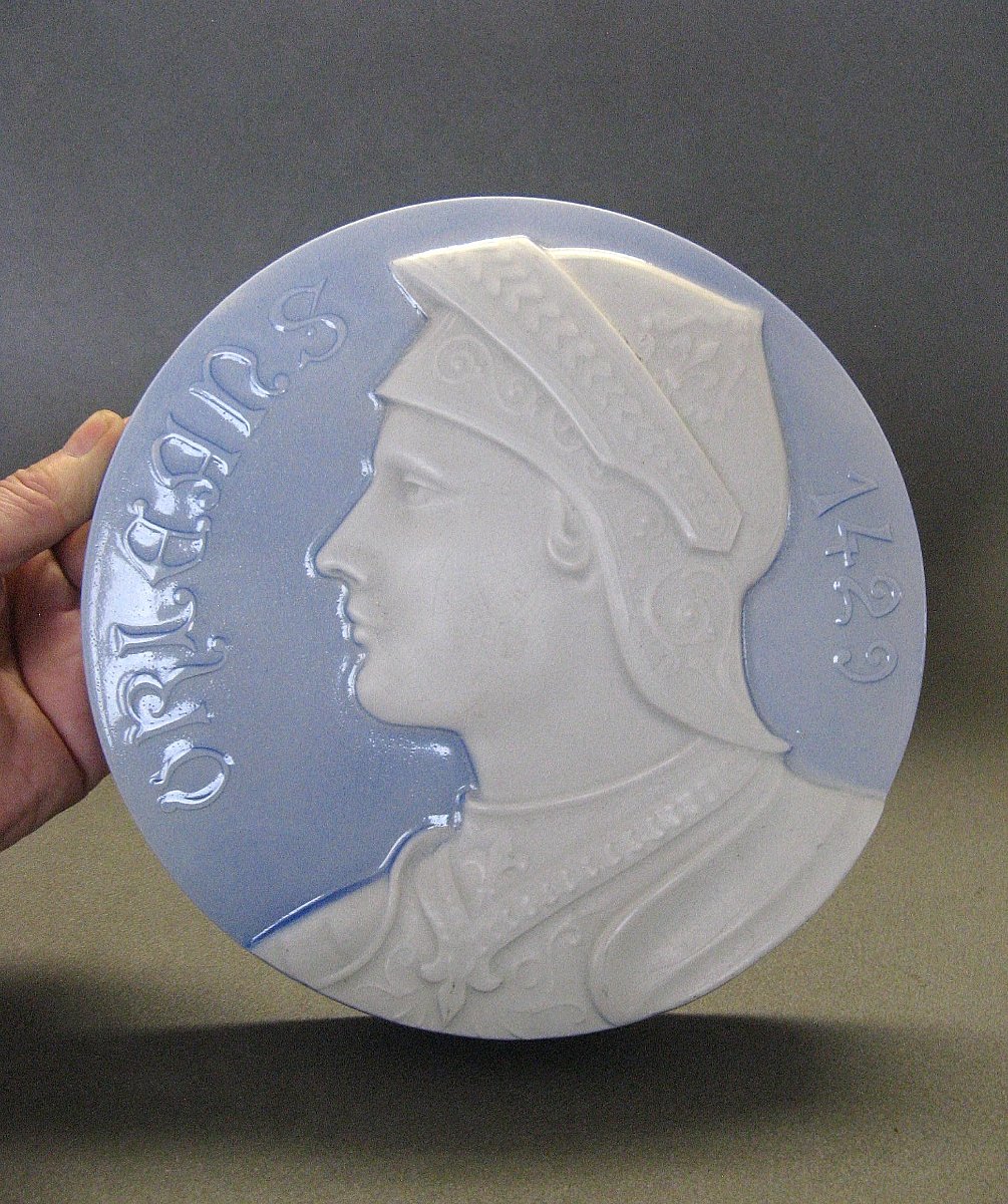 Médaillon En Bas-relief De Jeanne d'Arc vers 1900.-photo-2