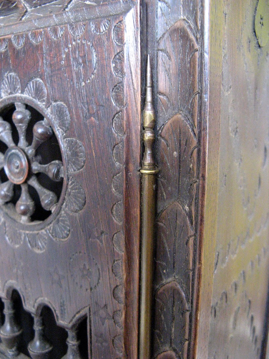 Miniature Carved Wooden Breton Cabinet - Late 19th Century.-photo-4