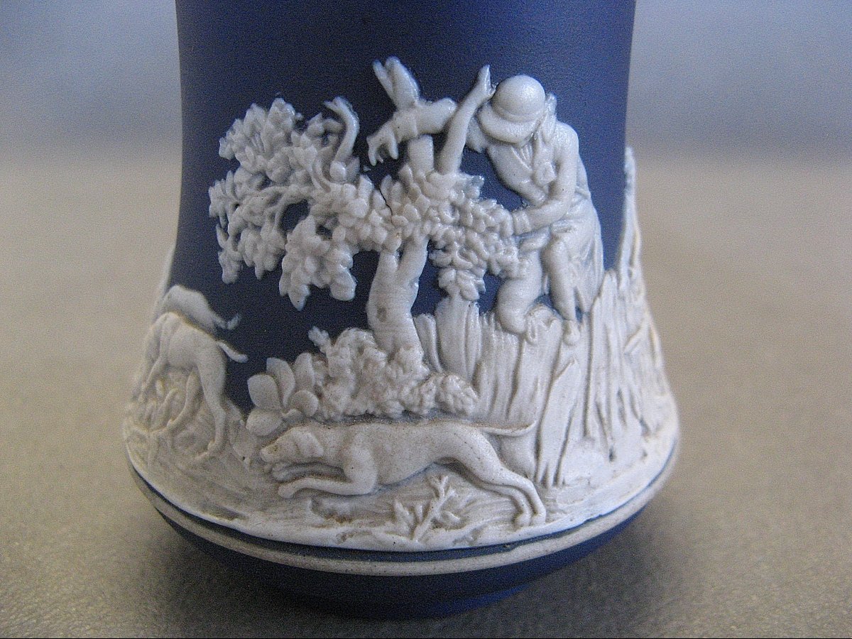 William Adams & Sons 1896 Salt Shaker.-photo-2
